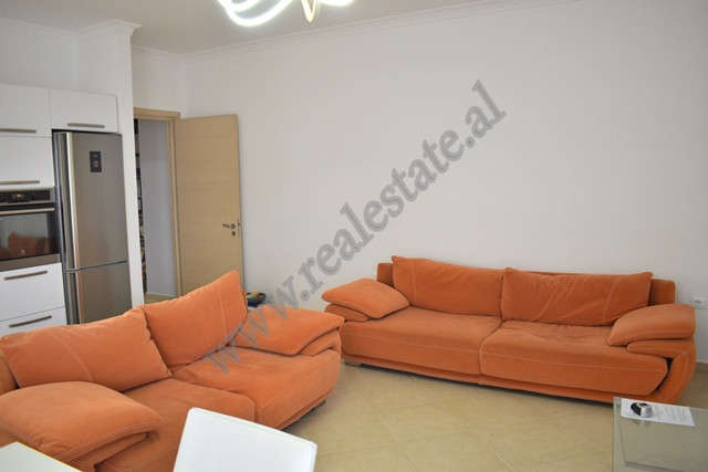 Apartament 2+1 per shitje te Liqeni i Thate ne Tirane
